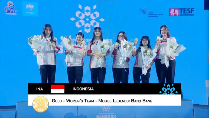 Indonesia berhasil meraih juara di kompetisi Asian Esports Games 2024 untuk nomor Mobile Legends Women. Gelar ini didapatkan, setelah para atlet esports Tanah Air mengalahkan Filipina di babak grand final.