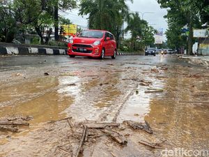 Banjir di Antapani Bandung Berangsur Surut