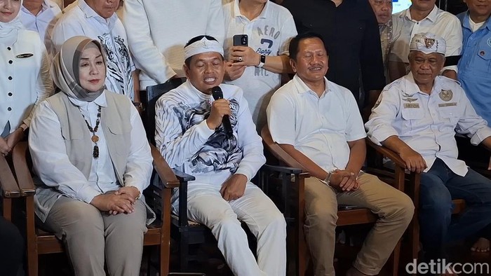 Cagub Jabar Dedi Mulyadi