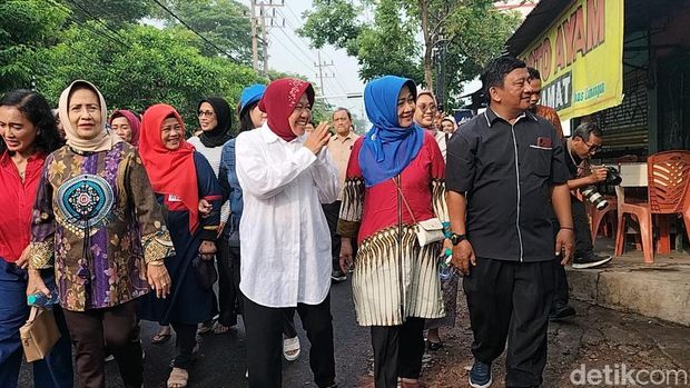 Calon Gubernur Jawa Timur nomor urut 3 Tri Rismaharini