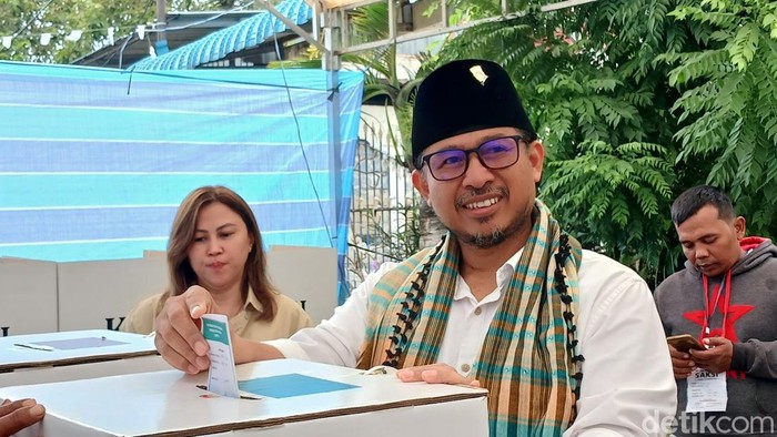 Calon Wali Kota Batam nomor urut 1, Nuryanto saat memberikan keterangan.