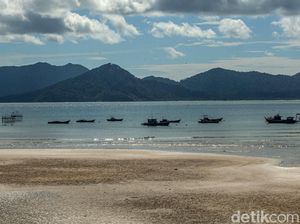 Pulau di Indonesia Tidak Dijual!