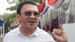 Gaya Ahok dan Keluarga Saat Nyoblos di TPS Pluit