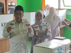 Ziarah ke Makam Leluhur Sebelum Nyoblos, Gus Mujib Yakin Menang Pilbup Pasuruan