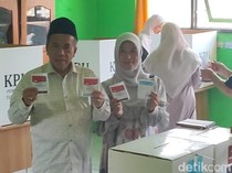Ziarah ke Makam Leluhur Sebelum Nyoblos, Gus Mujib Yakin Menang Pilbup Pasuruan