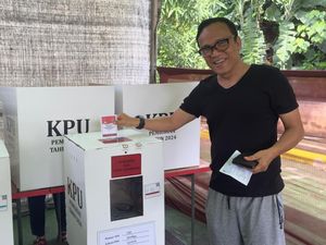 Wamenaker Nyoblos di Depok, Harap Partisipasi Warga Seperti Pemilu 2024