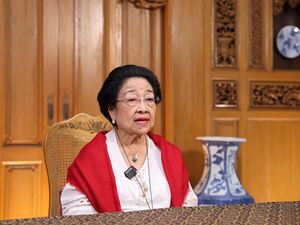 Megawati Singgung Surveyor Ramal Prabowo Menang: Aku Sampe Garuk Kepala