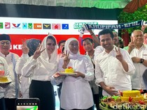 Sederet Fakta Khofifah-Emil Tumpengan Penanda Pilkada Jatim Damai-Aman