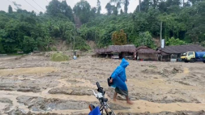 Kondisi longsor yang berada di Kecamatan Sibolangit. (Foto: Istimewa)