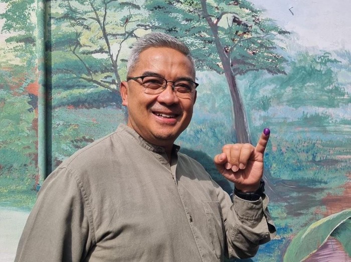M Farhan nyoblos pilkada.