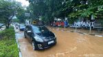 Foto Jalanan Kota Bandung Kebanjiran Usai Hujan Deras Mengguyur