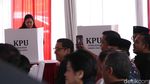 Momen Megawati dan Puan Pamer Kelingking Bertinta Usai Nyoblos