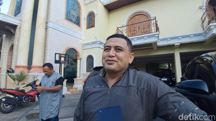 Calon wali kota Makassar nomor urut 1 Munafri Arifuddin.