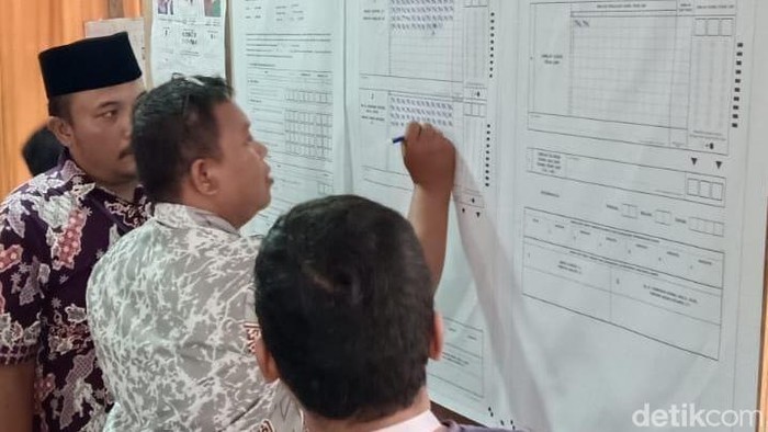 pak yes menang telak di tps tempatnya nyoblos