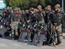 Demo Pro-Khan di Pakistan Picu Kekhawatiran Akan Kudeta Militer