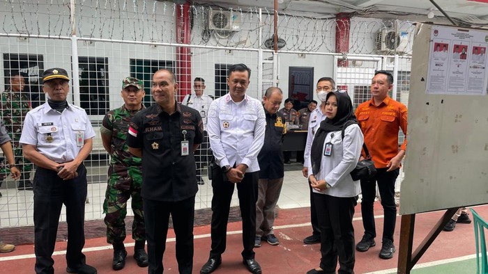 Pemungutan suara di Rutan Kelas I Palembang.