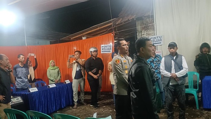 Pj Walkot Probolinggo Patroli Bersama Forkopimda Pantau Kesiapan TPS