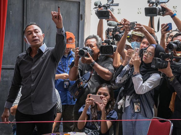 Semringah Dharma-Kun Nyoblos di TPS