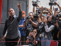 Video: Pramono-Rano Unggul di TPS Dharma Pongrekun Nyoblos