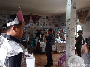Pesan Literasi dari TPS Koran Bekas Tasikmalaya