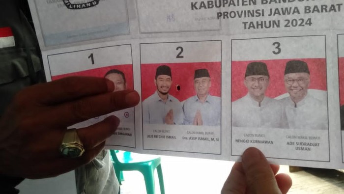 Surat suara di salah satu TPS di KBB sudah tercoblos.