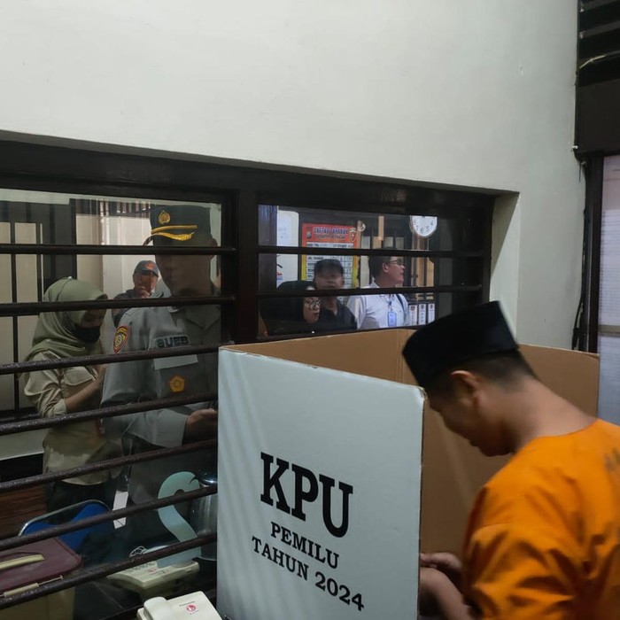 Tahanan Polres Malang gunakan hak suara Pilkada serentak 2024