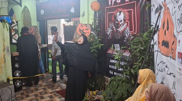 TPS 05 di Kelurahan Kebon Kelapa, Kota Bogor, pakai tema halloween
