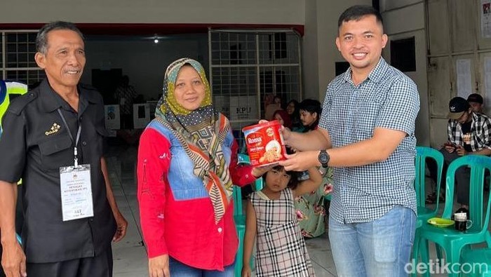TPS berhadiah doorprize di Kelurahan Sindangrasa, Kecamatan Ciamis.