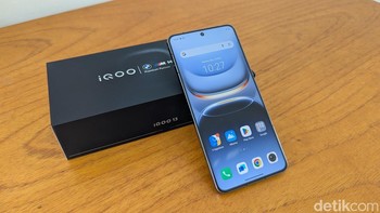 Ponsel ini tentu saja ditenagai Snapdragon 8 Elite dan chip khusus Supercomputing Chip Q2 yang dirancang khusus untuk meningkatkan pengalaman gaming dengan frame rate tinggi. Foto: Virgina Maulita Putri/detikINET