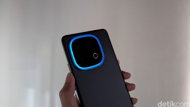 Unboxing iQOO 13 Unboxing iQOO 13
