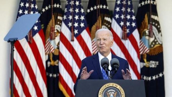WASHINGTON, DC - NOVEMBER 26: U.S. President Joe Biden delivers remarks from the Rose Garden at the White House on November 26, 2024 in Washington, DC. Biden spoke on a ceasefire deal between Israel and Hezbollah.   Kevin Dietsch/Getty Images/AFP (Photo by Kevin Dietsch / GETTY IMAGES NORTH AMERICA / Getty Images via AFP)