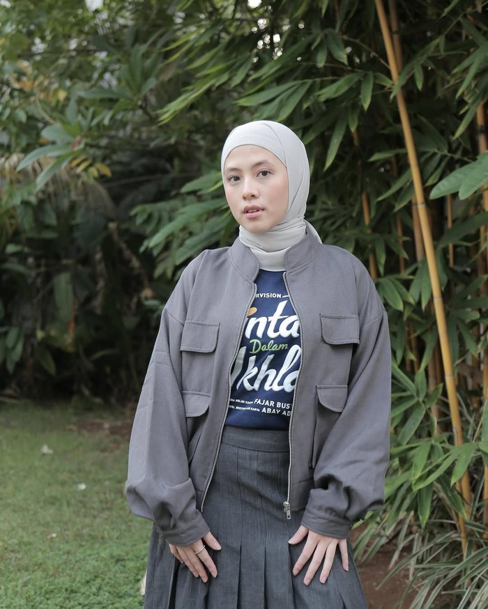 Adhisty Zara