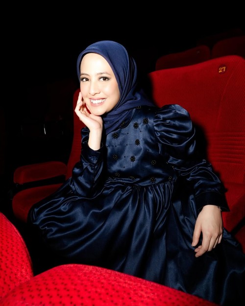 Adhisty Zara