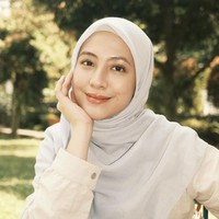 Banyak netizen mendoakan agar Zara istiqomah dan konsisten mengenakan hijab. “Semoga tidak dilepas dan istiqomah, amiiinn,” tulis salah satu netizeb. “MasyaAllah ca Foto: Instagram/@zaraadhsty