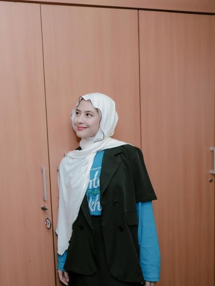 Adhisty Zara