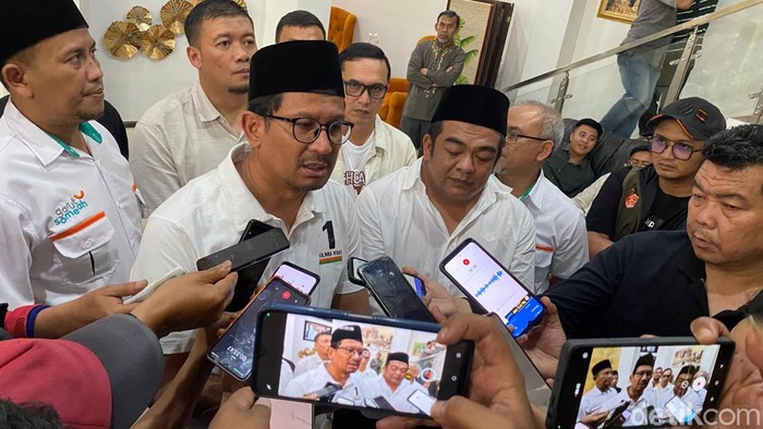 Cabup Garut Helmi Budiman