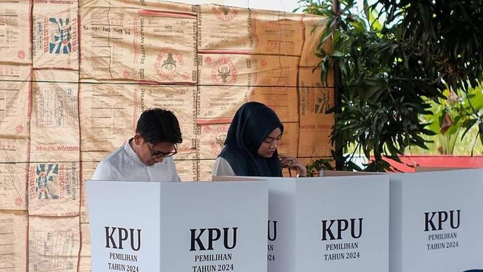 Calon Wakil Wali Kota Binjai Hasanul Jihadi saat mencoblos di TPS (Dok. Istimewa)