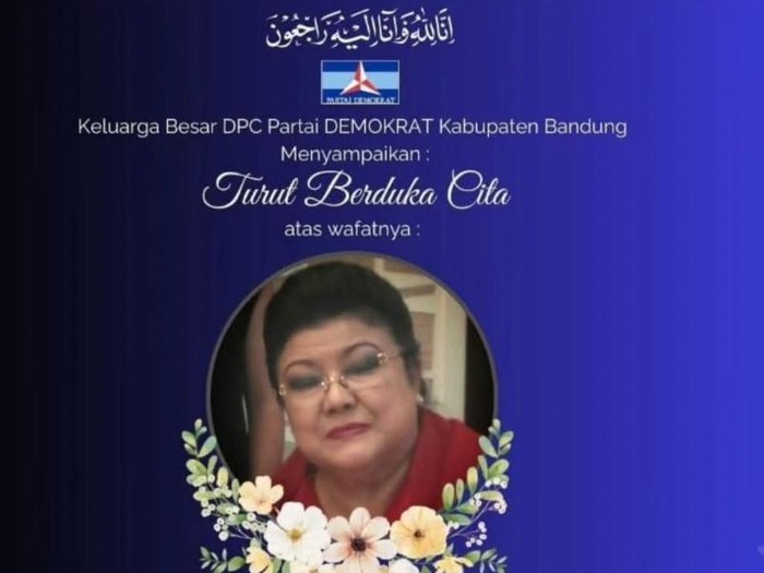 Rahayu Effendi, Ibunda Dede Yusuf Rahayu Effendi, Ibunda Dede Yusuf