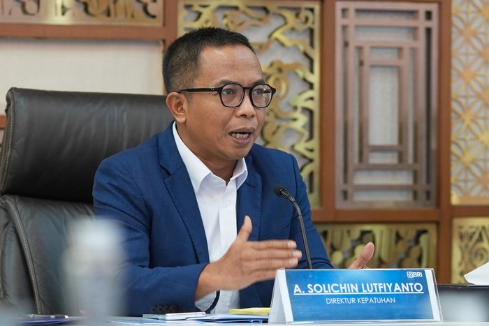 Direktur Kepatuhan BRI A. Solichin Lutfiyanto