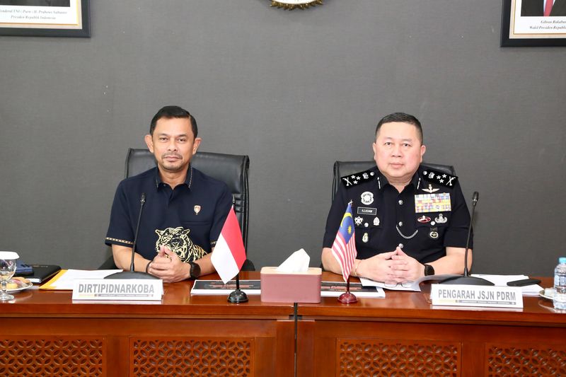 Dittipid Narkorba Bareskrim Polri Brigjen Mukti Juharsa mengatakan, pihaknya bertemu langsung dengan perwakilan Jabatan Siasatan Jenayah Narkotik (JSJN) PDRM Datuk Seri Khaw Kok Chin. (Dok Istimewa)