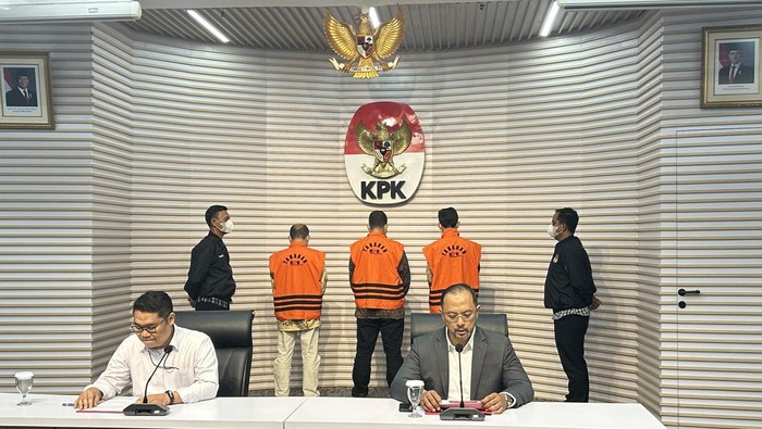 KPK tahan tiga tersangka baru kasus korupsi DJKA (Kadek/detikcom)