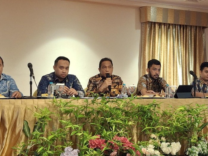 Kuasa hukum Firli, Ian Iskandar.