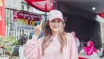 Gaya Santai Luna Maya saat Nyoblos di TPS Jadi Sorotan: Tetap Cantik