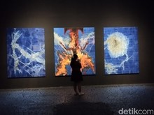 Hati-hati! Lantai Museum MACAN Ini Terbuat dari Campuran Cat-Tanah Bekasi