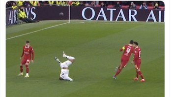 Mbappe tak bisa berbuat banyak melawan para bek Liverpool. Foto: X.com