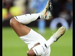 Akibatnya, Mbappe pun jadi bulan-bulanan meme. Termasuk momennya ini. Foto: dok. Internet/X (Twitter)