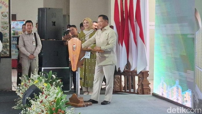 Mendagri Tito Karnavian dalam sambutannya di acara penyerahan kunci Rusunawa Pasar Rumput, Jakarta Selatan.