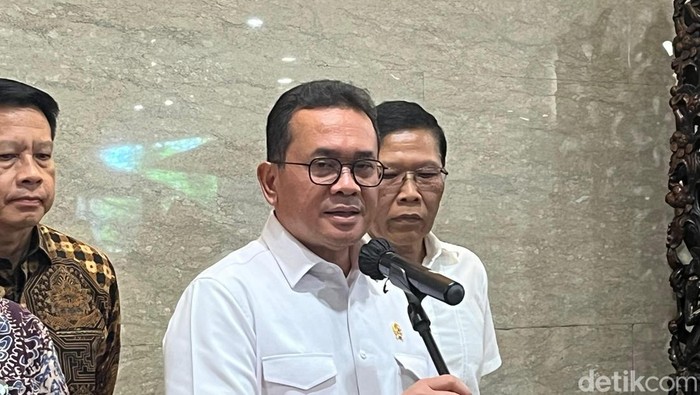 Menteri Perdagangan Budi Santoso