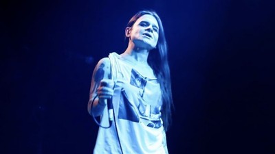 Foto: Rocker Transgender Ingin Kembali Jadi Pria, Ngaku Alami Disforia Gender