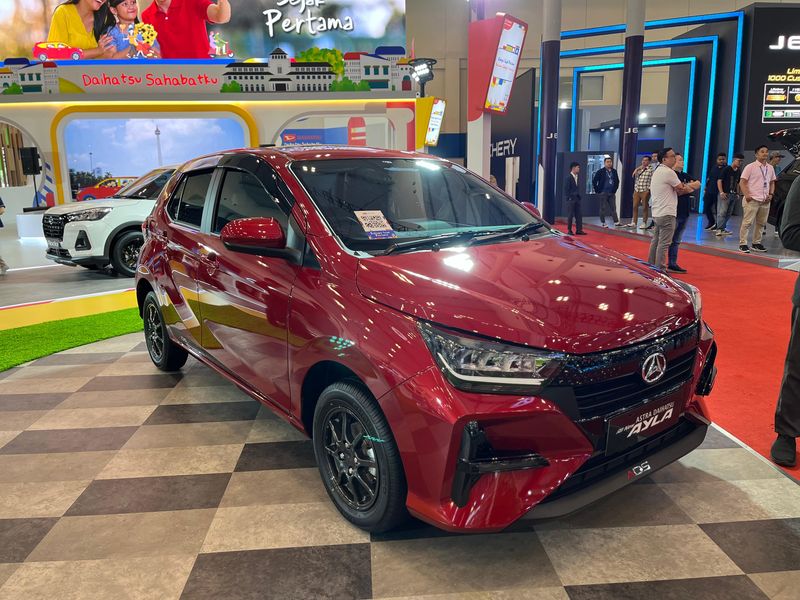 Mobil LCGC di GJAW 2024